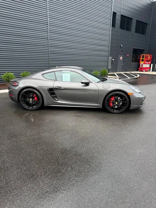 2018 Porsche 718 Cayman S - Image 4 of 5