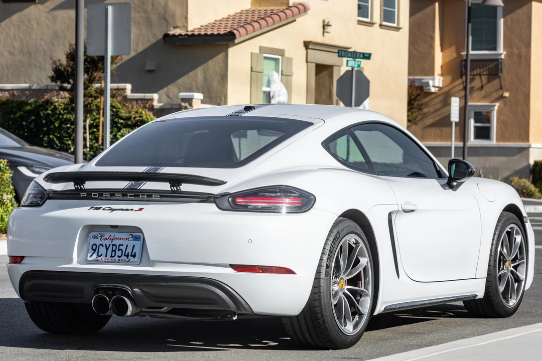 2018 Porsche 718 Cayman S - Image 4 of 31