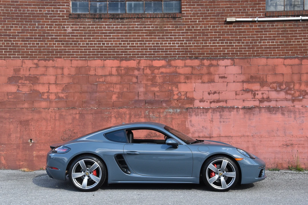 2018 Porsche 718 Cayman S - Image 29 of 31