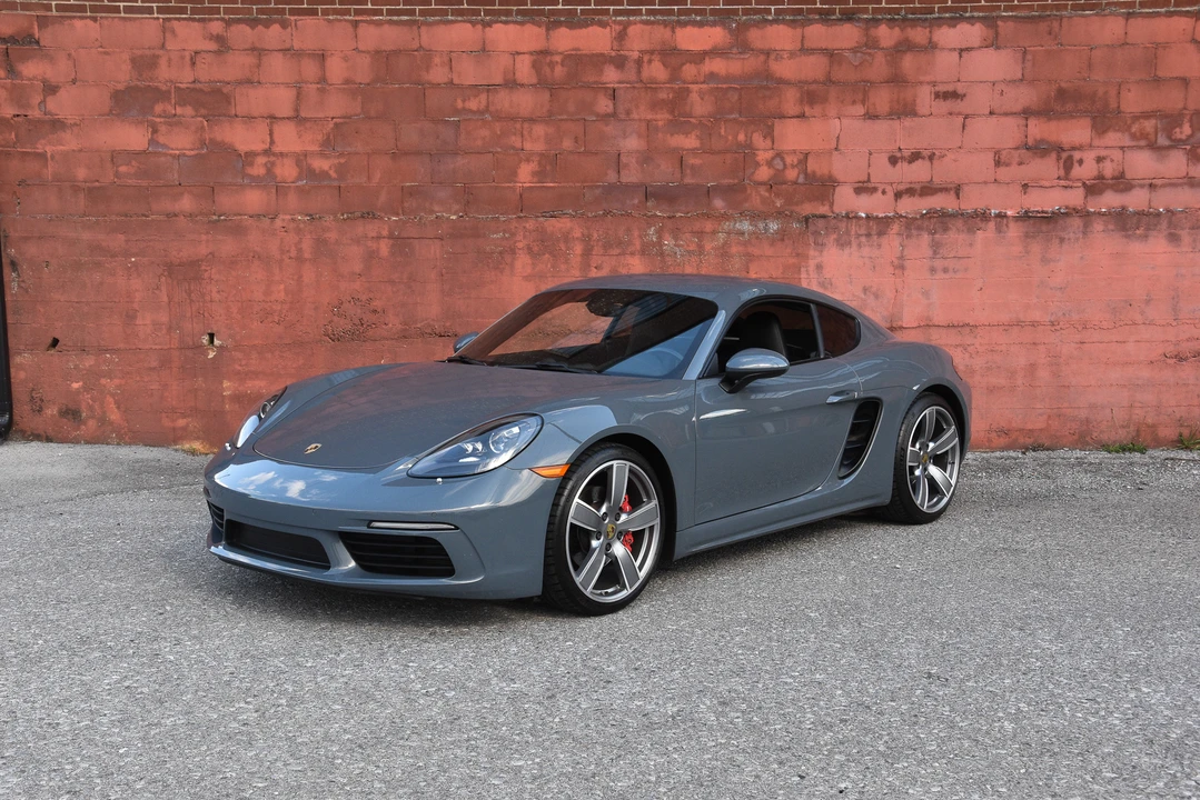 2018 Porsche 718 Cayman S - Image 2 of 31