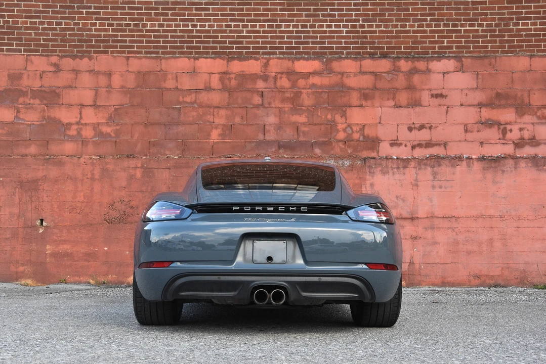 2018 Porsche 718 Cayman S - Image 18 of 31
