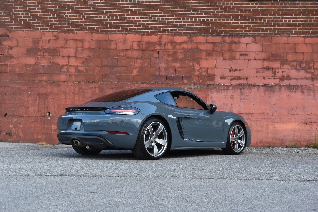 2018 Porsche 718 Cayman S - Image 28 of 31