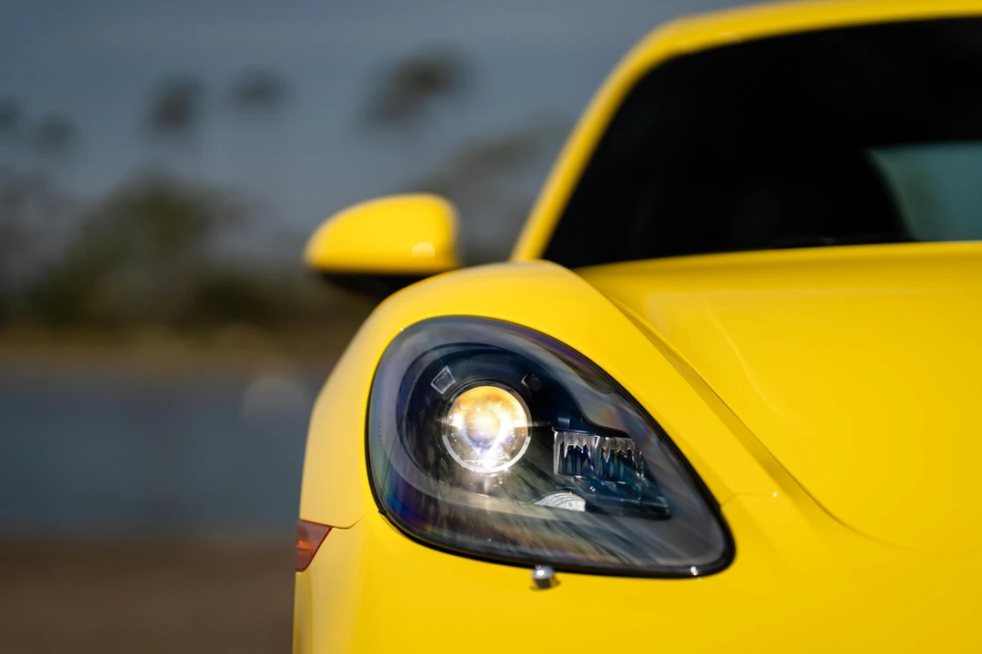 2018 Porsche 718 Cayman S - Image 13 of 31