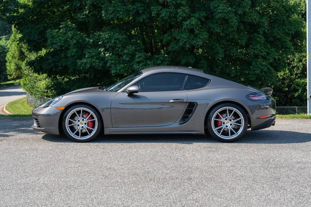 2018 Porsche 718 Cayman S - Image 2 of 5