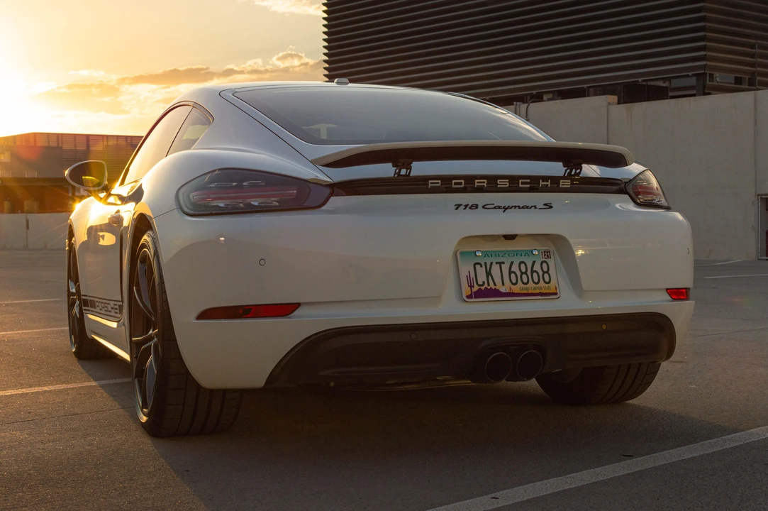2018 Porsche 718 Cayman S - Image 23 of 31