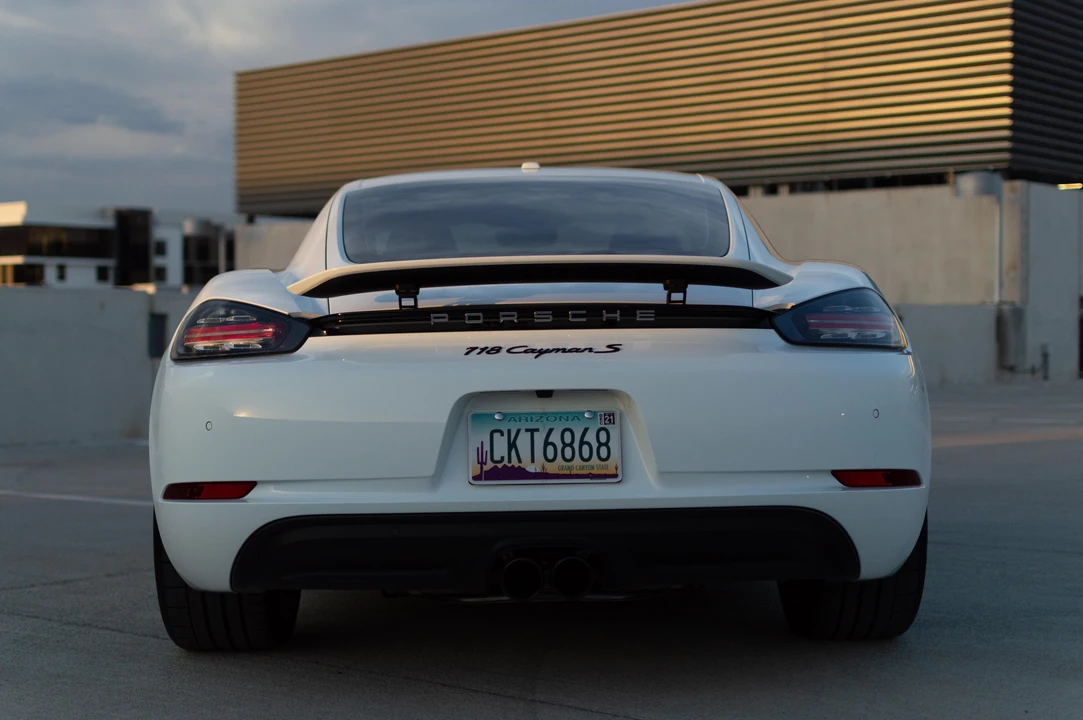 2018 Porsche 718 Cayman S - Image 28 of 31