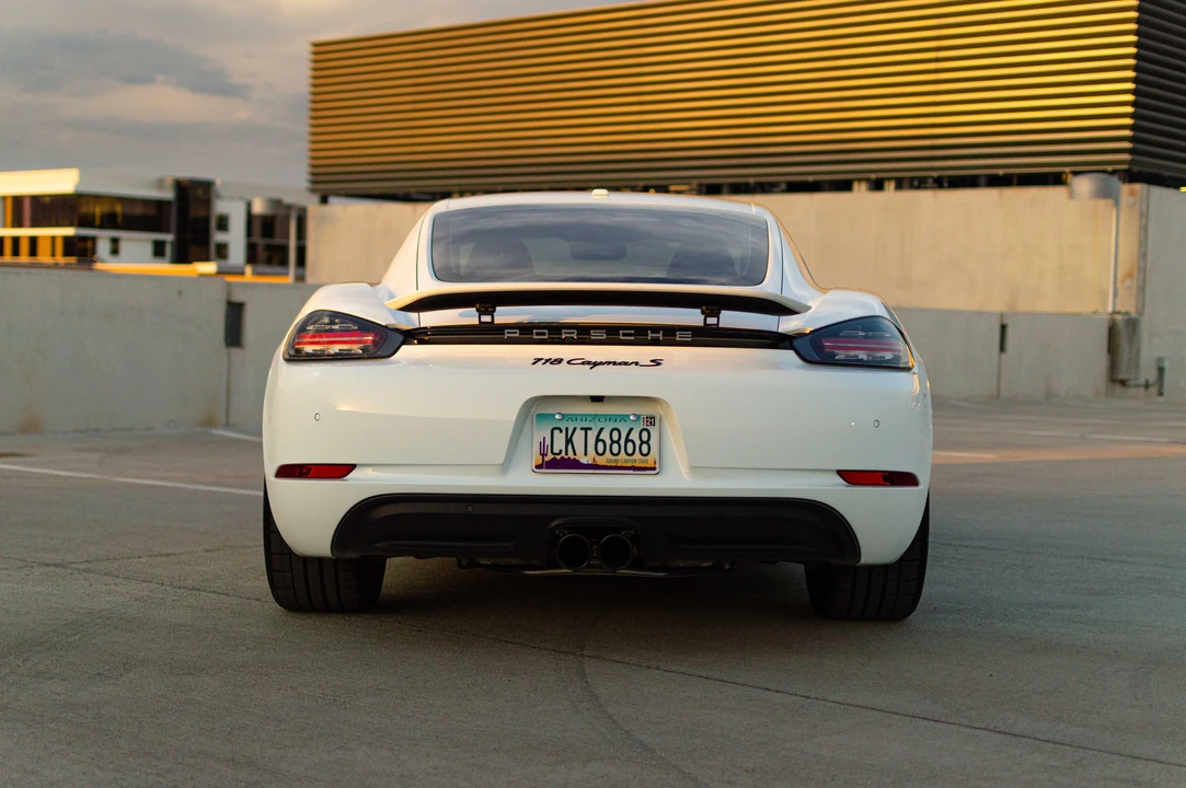 2018 Porsche 718 Cayman S - Image 27 of 31
