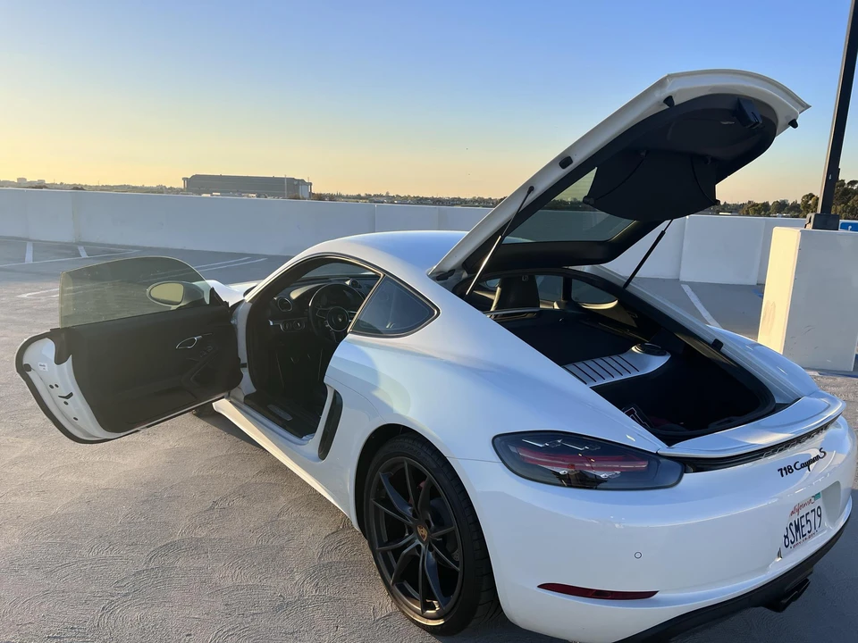 2018 Porsche 718 Cayman S - Image 9 of 18