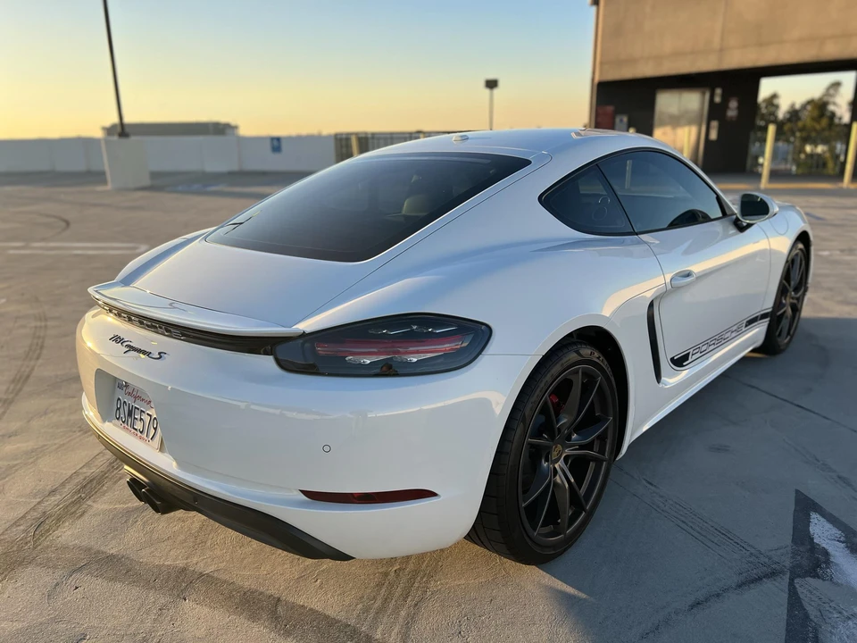 2018 Porsche 718 Cayman S - Image 12 of 18
