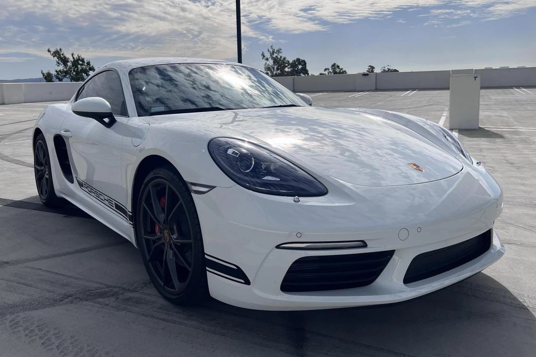 2018 Porsche 718 Cayman S - Image 2 of 18