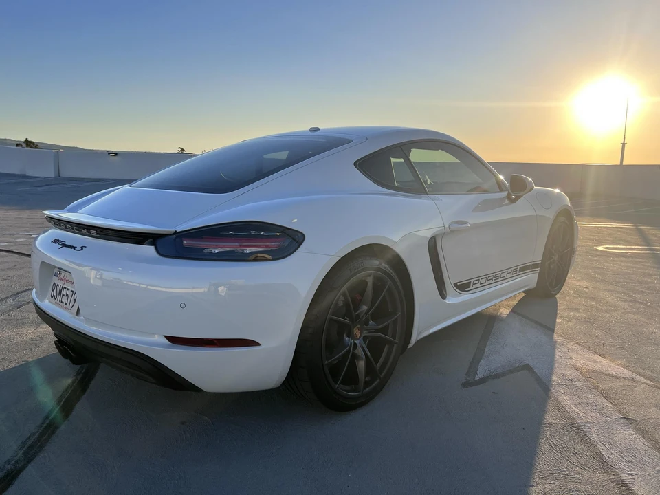 2018 Porsche 718 Cayman S - Image 13 of 18