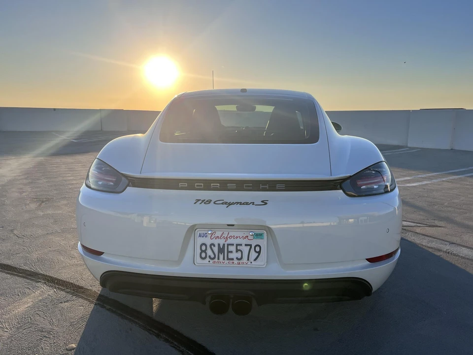 2018 Porsche 718 Cayman S - Image 11 of 18