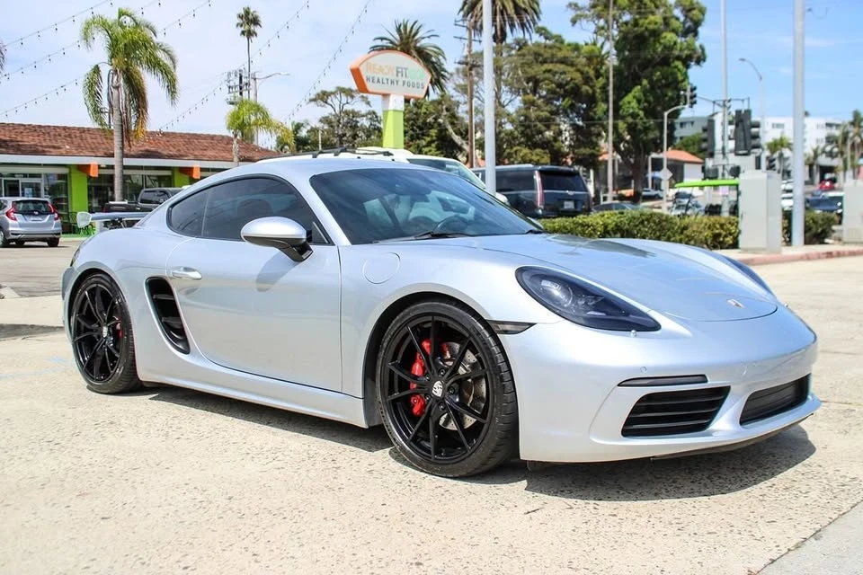 2018 Porsche 718 Cayman S - Image 8 of 20