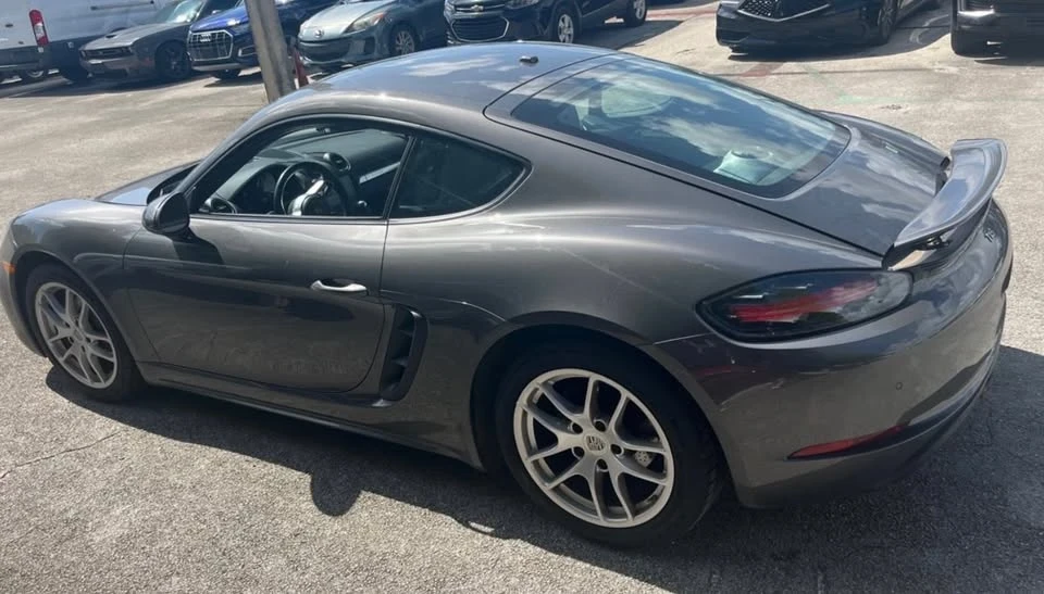 2018 Porsche 718 Cayman - Image 4 of 7