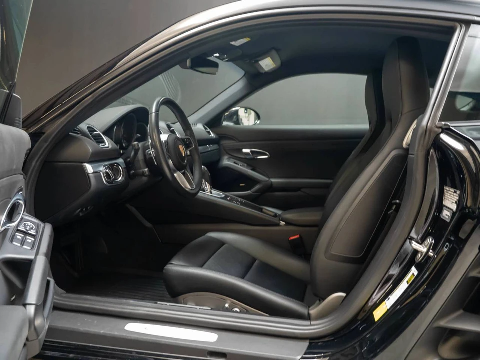 2018 Porsche 718 Cayman - Image 4 of 5