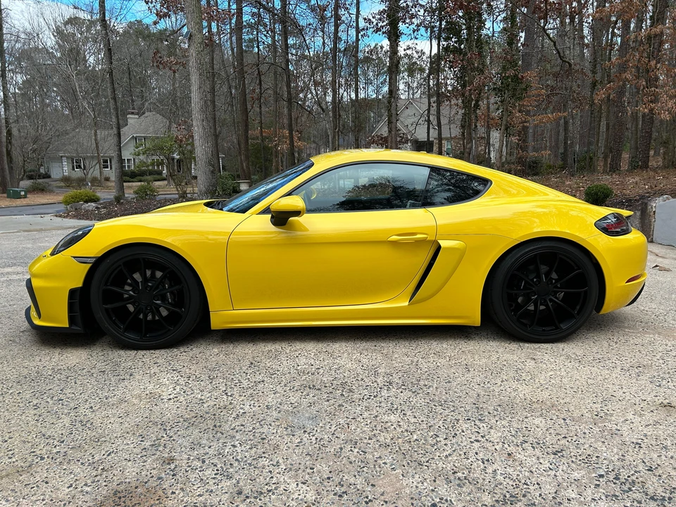 2018 Porsche 718 Cayman - Image 16 of 30