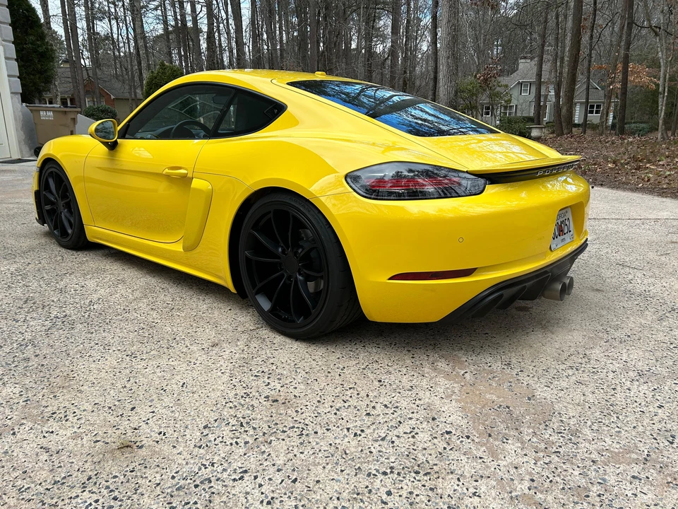 2018 Porsche 718 Cayman - Image 17 of 30