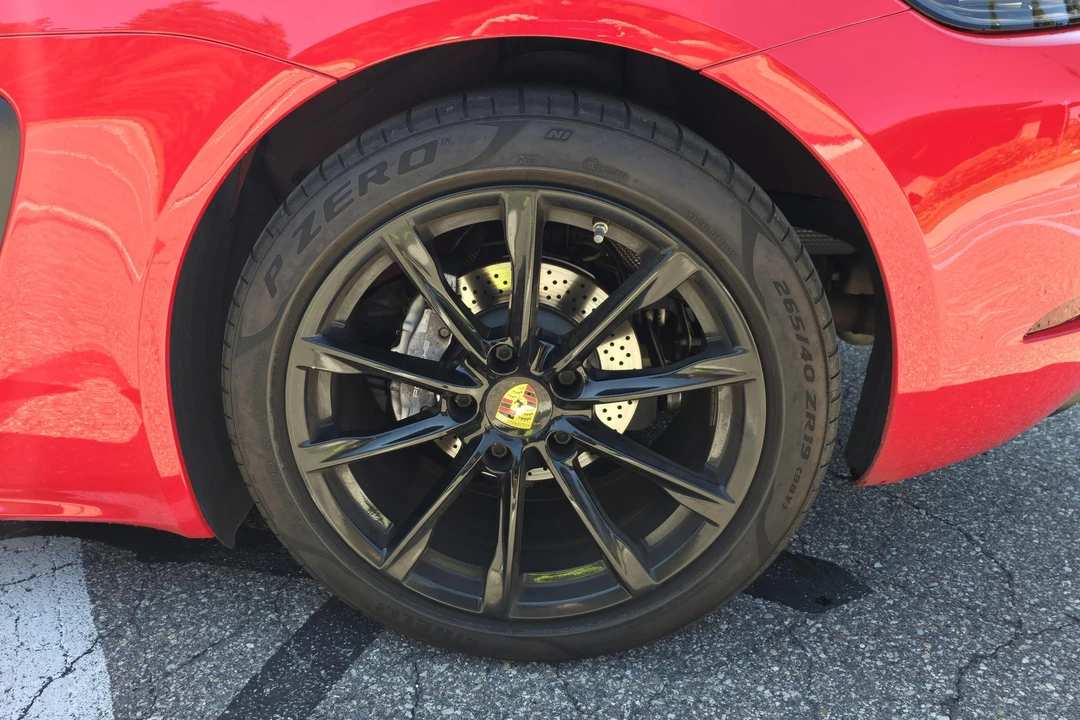 2018 Porsche 718 Cayman - Image 30 of 31