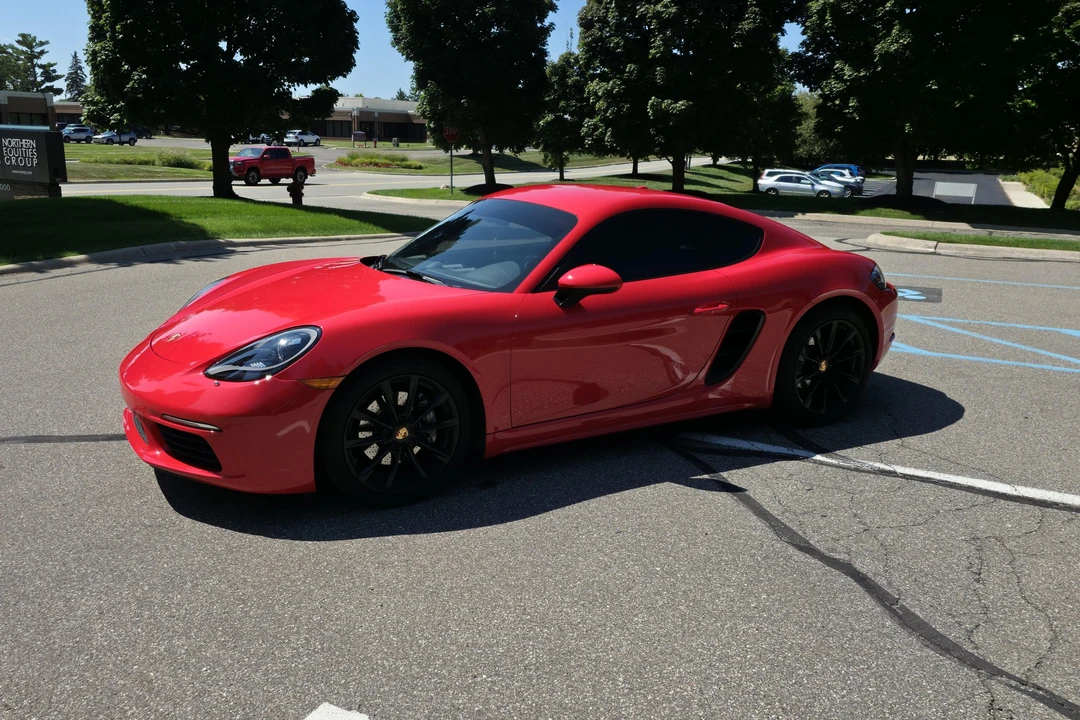 2018 Porsche 718 Cayman - Image 8 of 31