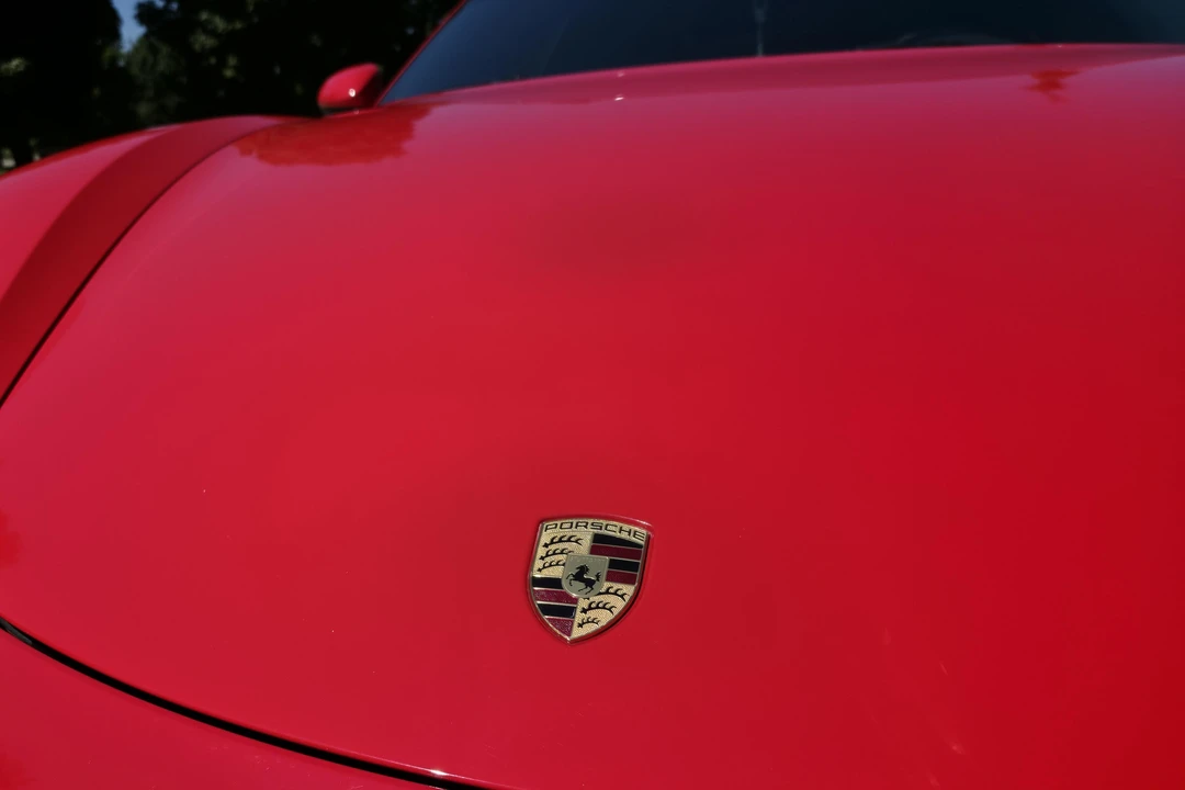 2018 Porsche 718 Cayman - Image 16 of 31