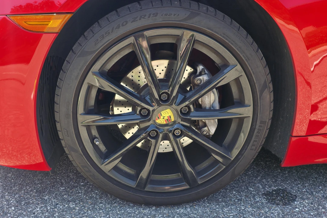 2018 Porsche 718 Cayman - Image 29 of 31