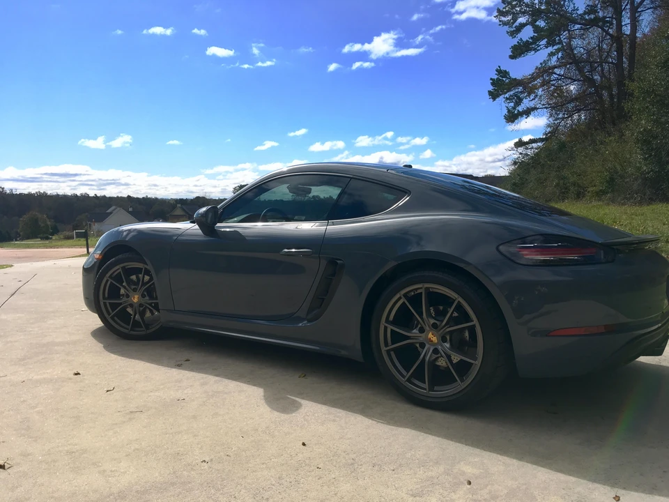 2018 Porsche 718 Cayman - Image 9 of 13