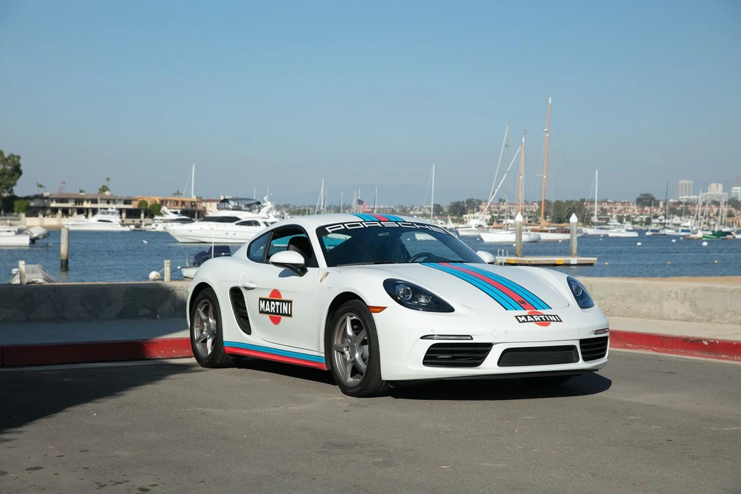 2018 Porsche 718 Cayman - Image 15 of 31