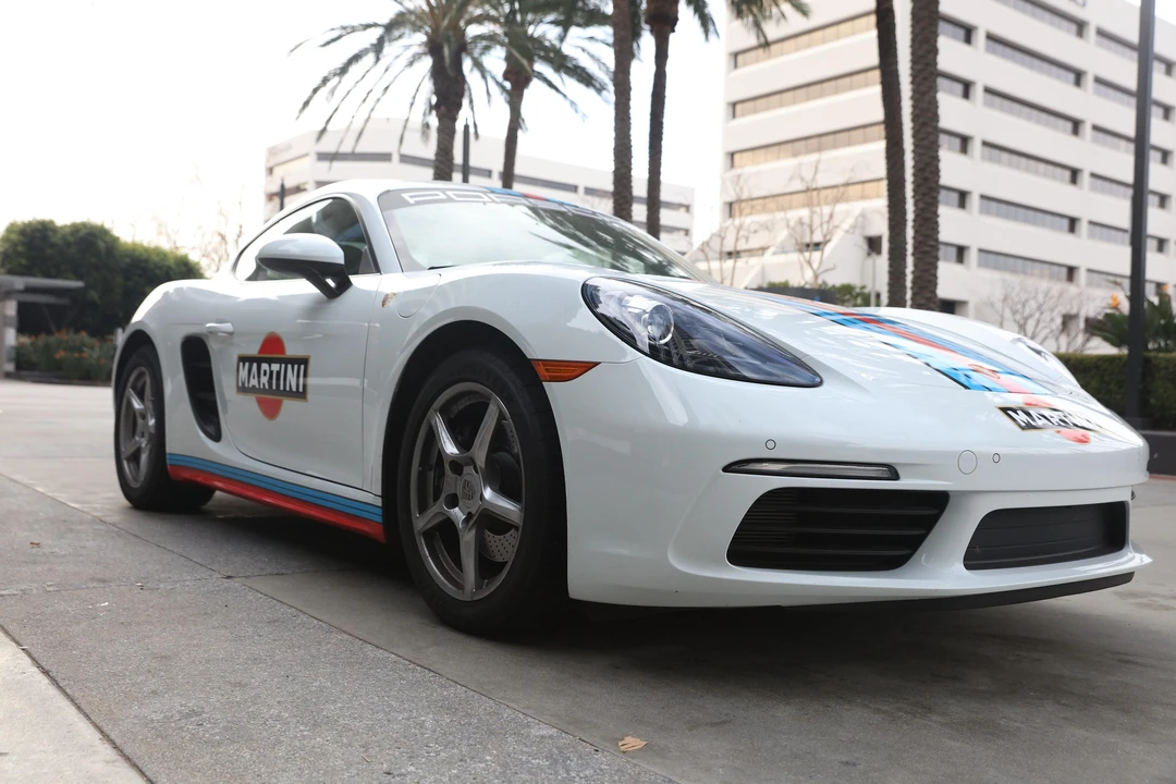 2018 Porsche 718 Cayman - Image 16 of 31