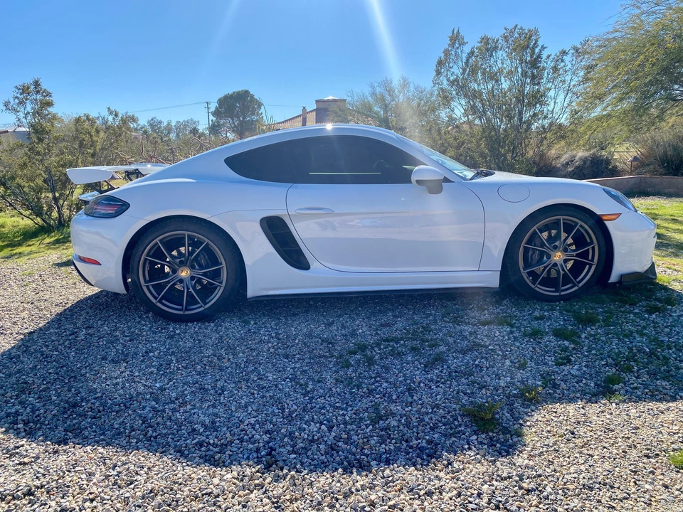 2018 Porsche 718 Cayman - Image 16 of 31