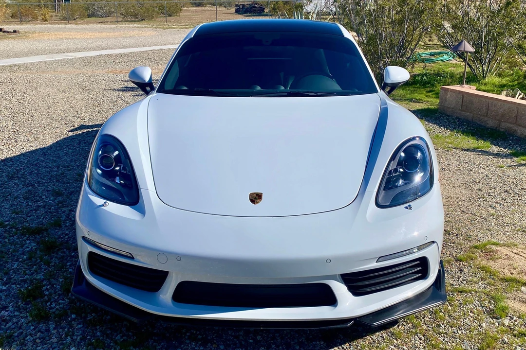 2018 Porsche 718 Cayman - Image 2 of 31