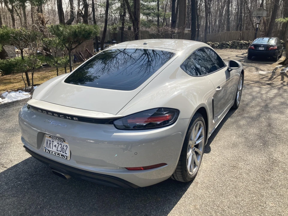 2018 Porsche 718 Cayman - Image 14 of 31