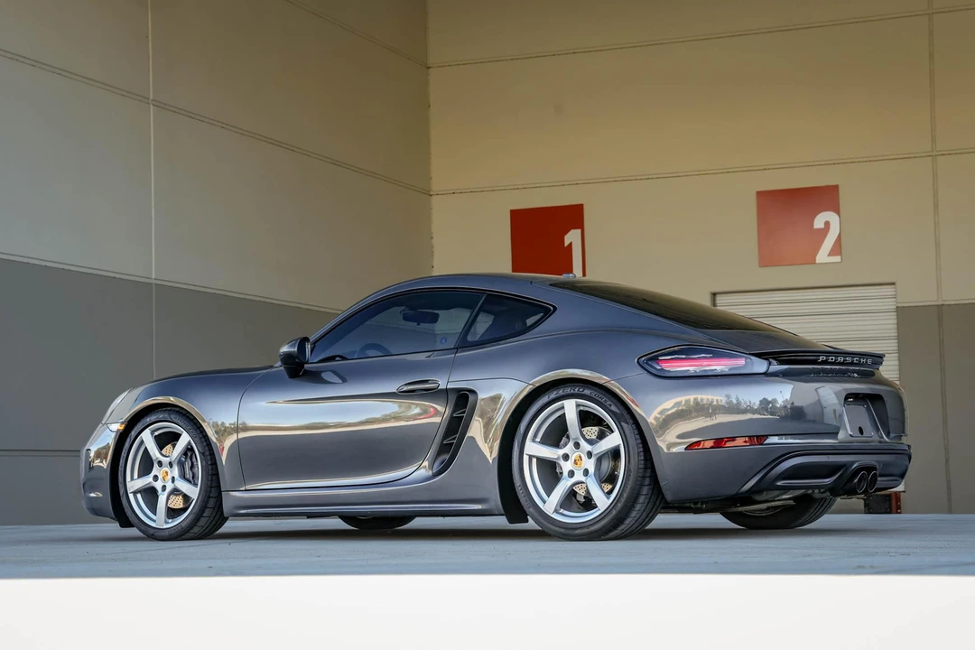 2018 Porsche 718 Cayman - Image 13 of 31