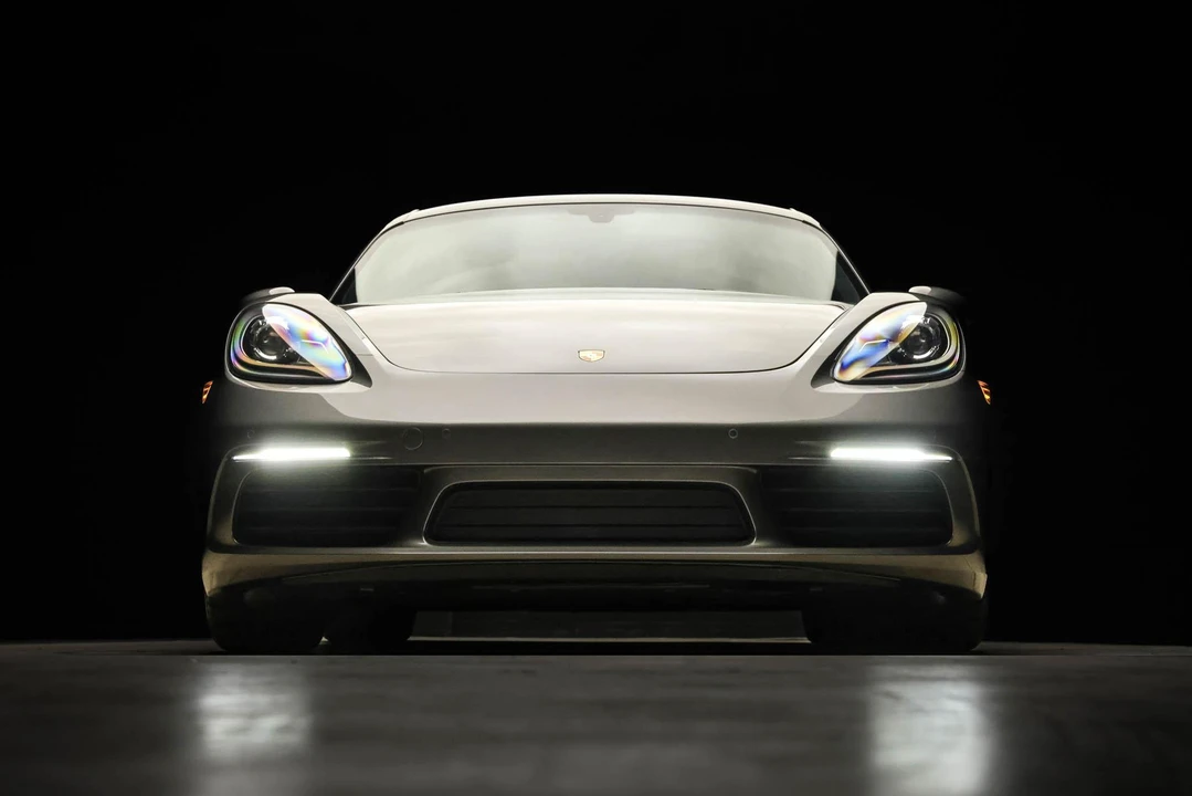 2018 Porsche 718 Cayman - Image 23 of 31