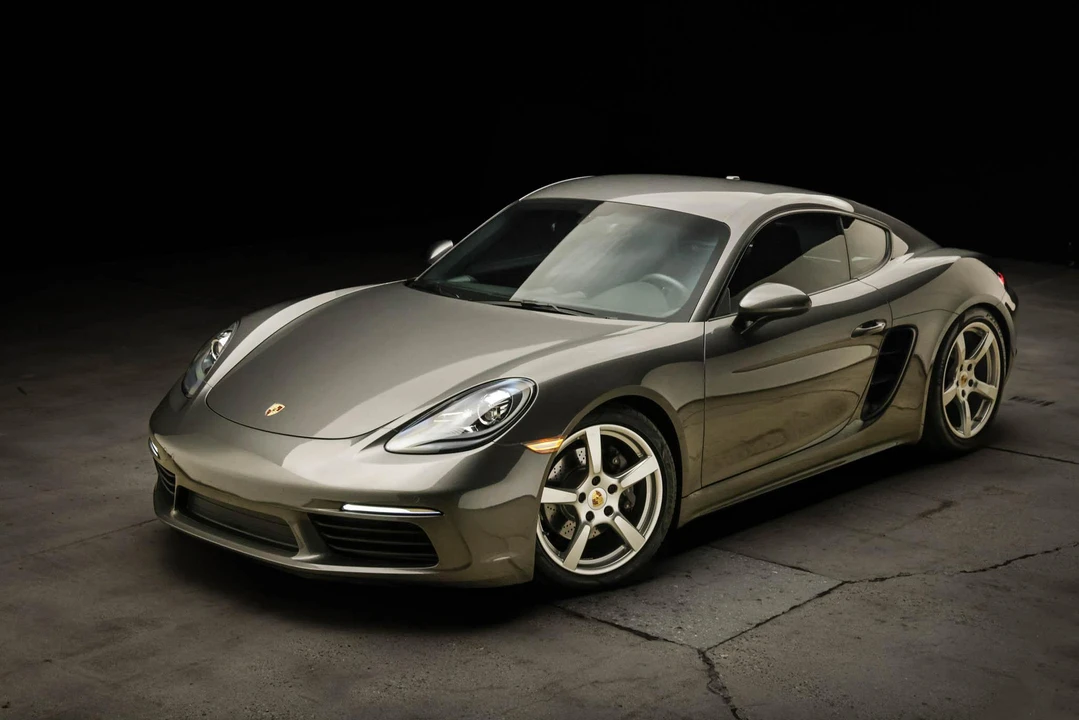 2018 Porsche 718 Cayman - Image 24 of 31