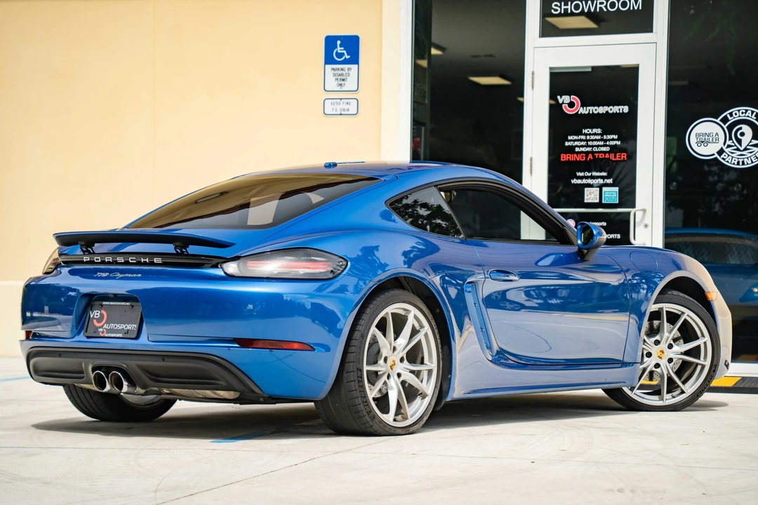 2018 Porsche 718 Cayman - Image 12 of 31