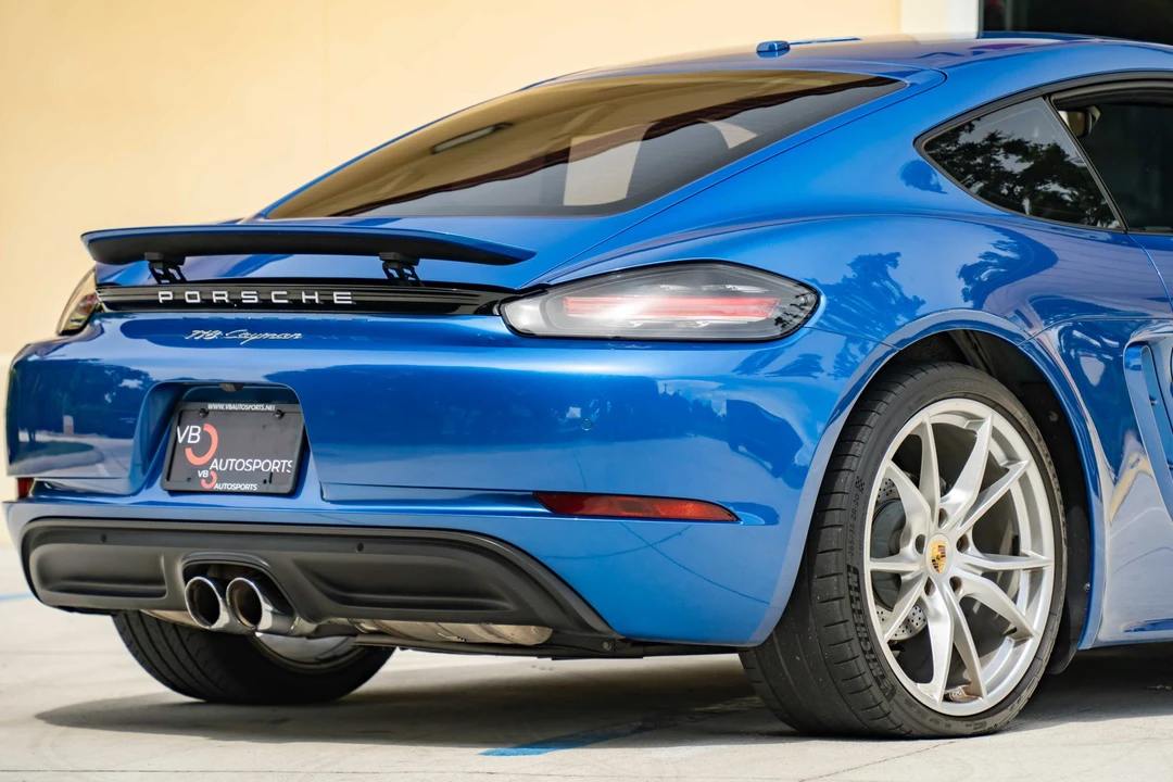 2018 Porsche 718 Cayman - Image 28 of 31