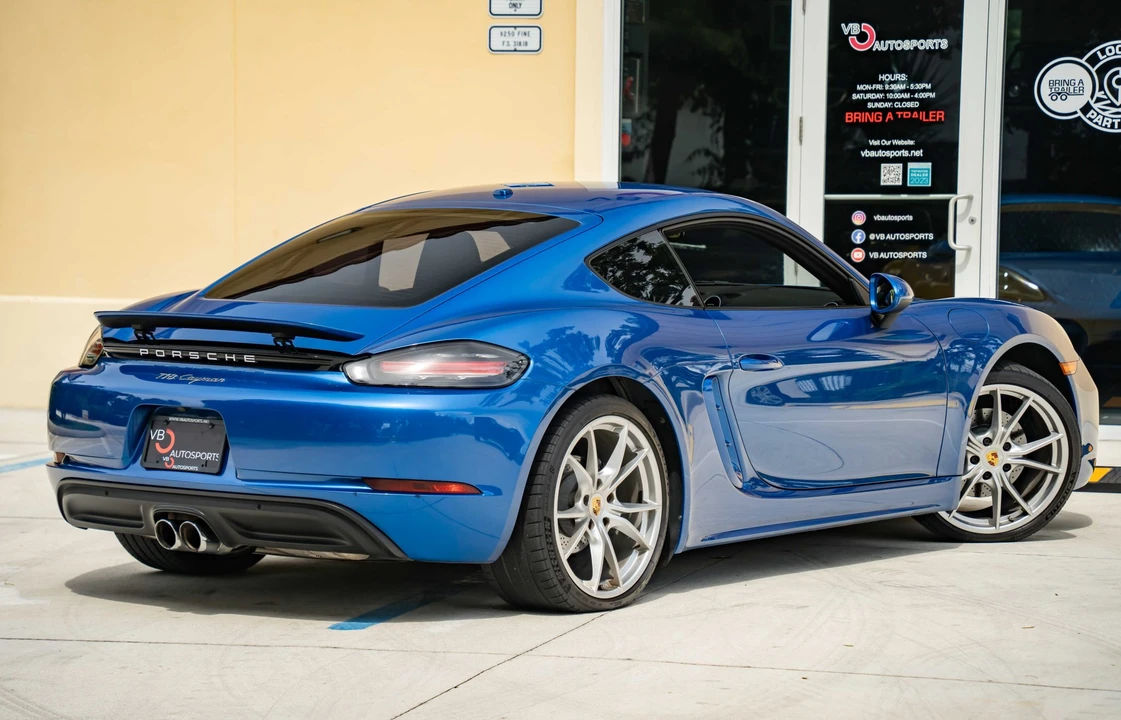 2018 Porsche 718 Cayman - Image 11 of 31