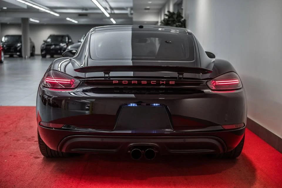 2018 Porsche 718 Cayman - Image 7 of 10