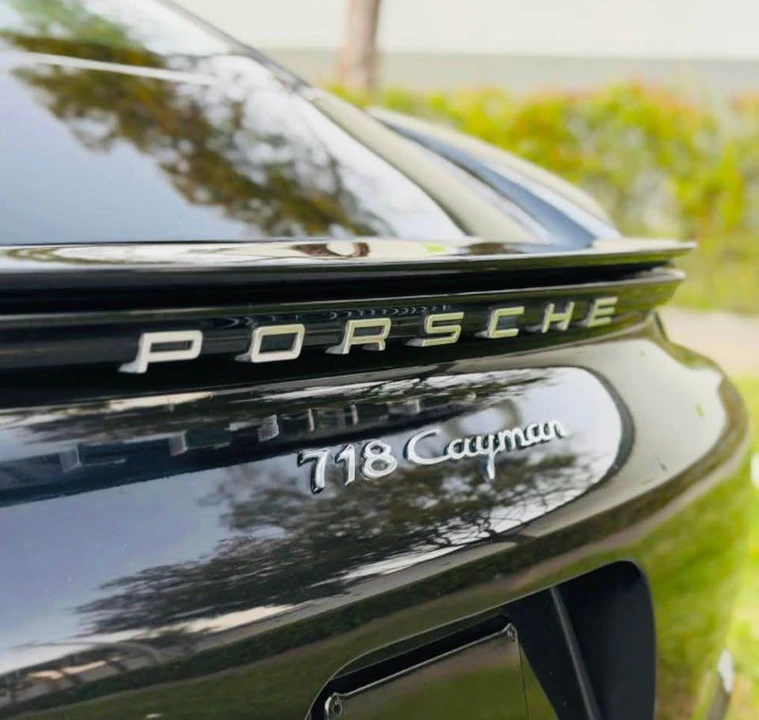 2018 Porsche 718 Cayman - Image 2 of 10