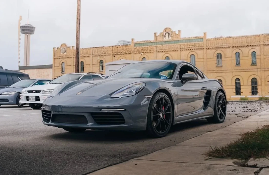 2018 Porsche 718 Cayman - Image 17 of 31