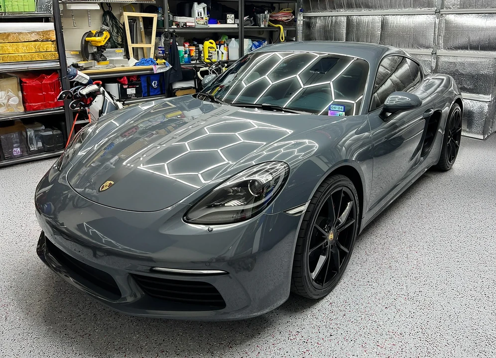 2018 Porsche 718 Cayman - Image 15 of 31
