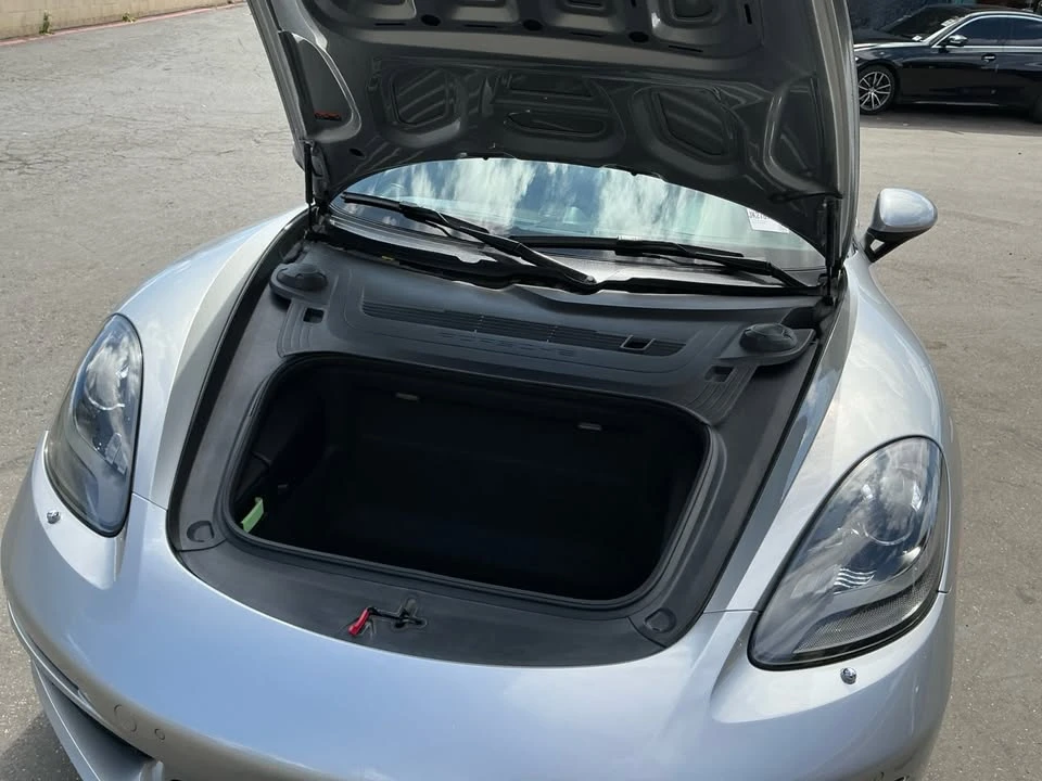 2018 Porsche 718 Cayman - Image 19 of 20