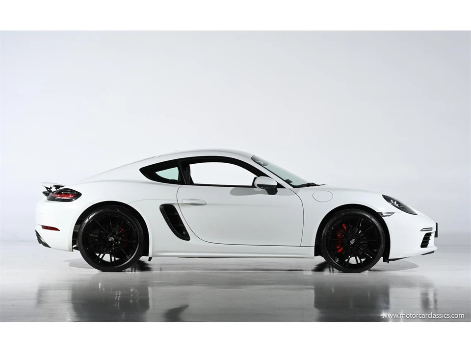 2018 Porsche 718 Cayman - Image 9 of 31