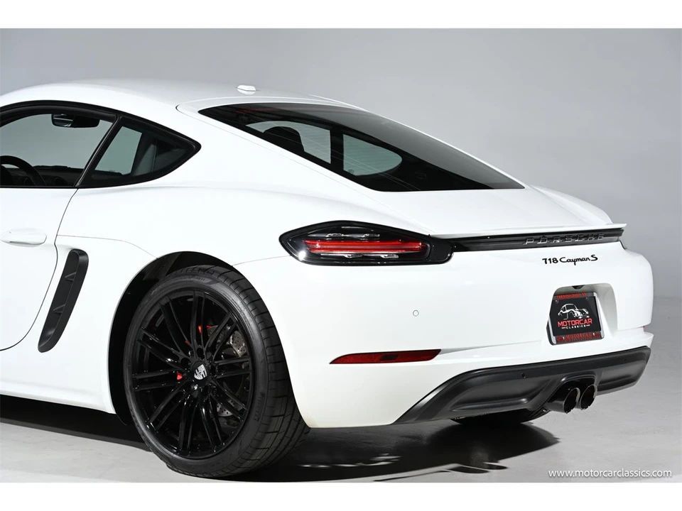 2018 Porsche 718 Cayman - Image 18 of 31