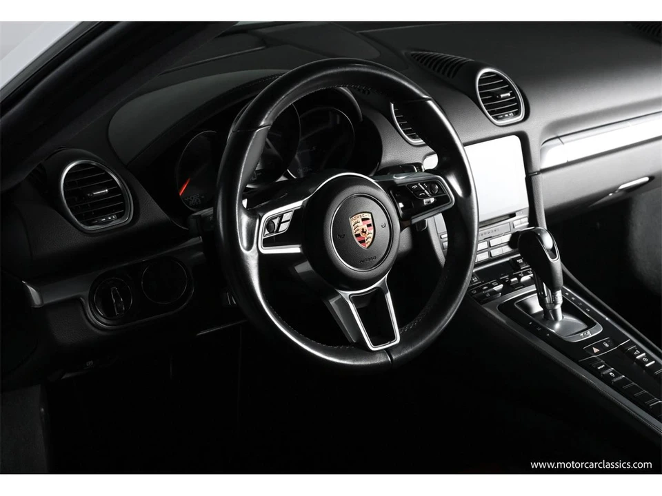 2018 Porsche 718 Cayman - Image 30 of 31