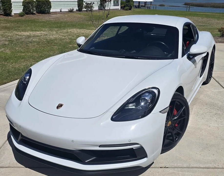 2018 Porsche 718 Cayman GTS - Image 2 of 16
