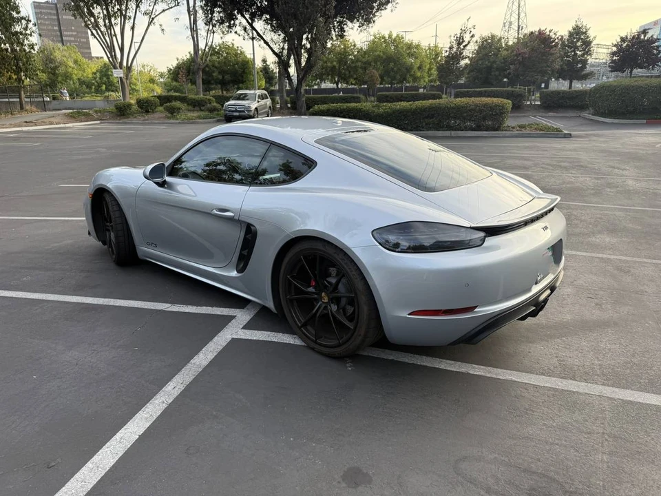 2018 Porsche 718 Cayman - Image 3 of 10