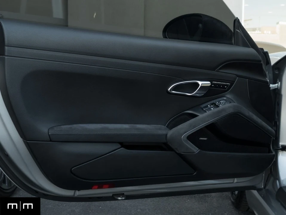 2018 Porsche 718 Boxster GTS - Image 16 of 21
