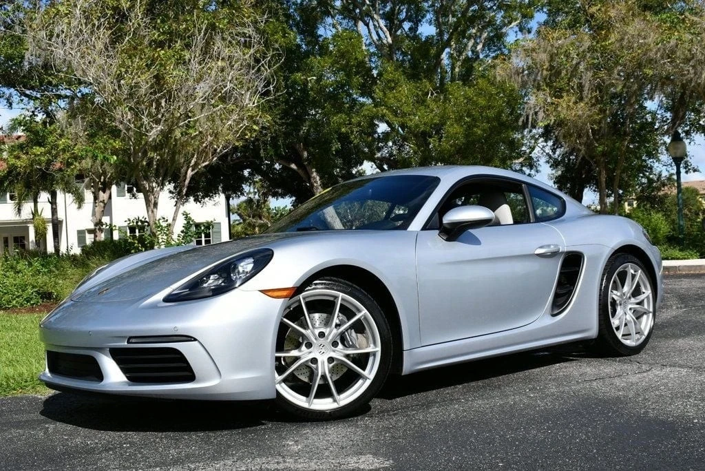 2018 Porsche 718 Cayman - Image 19 of 21