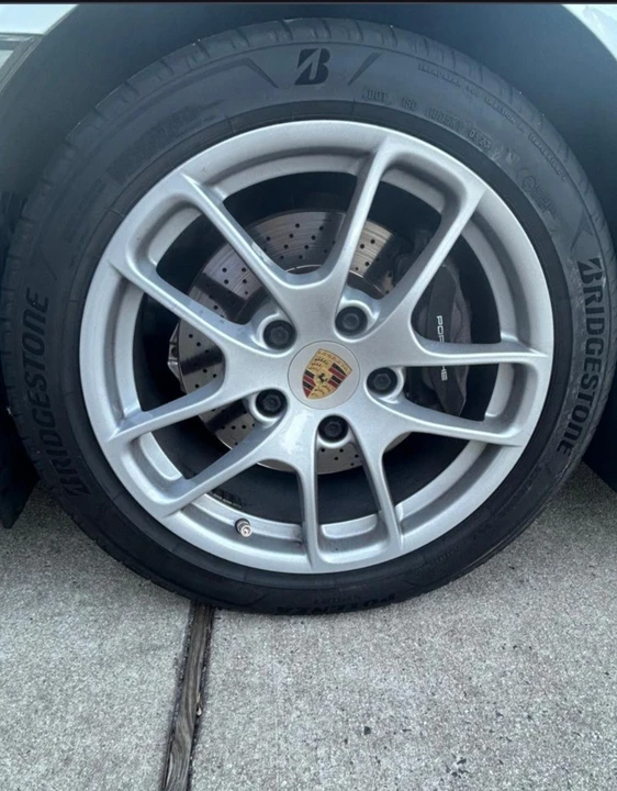 2018 Porsche 718 Cayman - Image 11 of 12